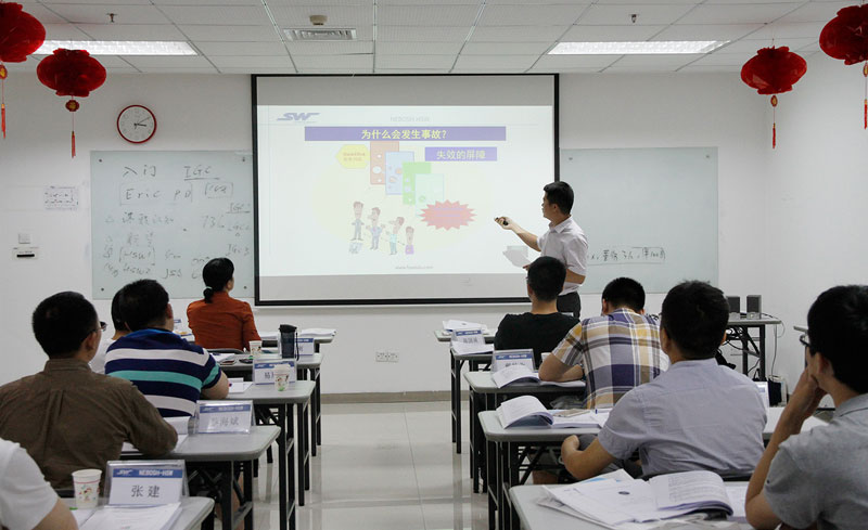  深圳市賽為安全NEBOSH HSW第十七期培訓(xùn)順利開(kāi)班啦~